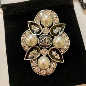Authentic vintage Chanel Brooch.